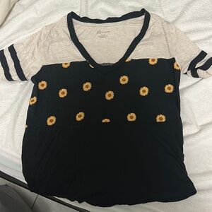 Cute sunflower shirt